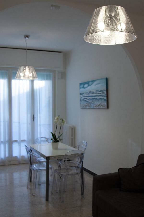St George Villa Imperia Exterior photo